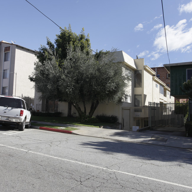 1930 Tamarind Ave in Los Angeles, CA - Building Photo - Building Photo