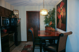 200 Arbor Dr in Columbia, SC - Building Photo - Building Photo