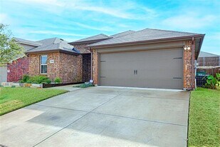 2326 Conklin Dr in Fate, TX - Building Photo