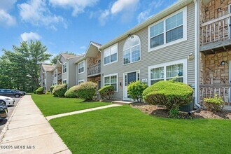 56 Diane Dr in Tinton Falls, NJ - Building Photo - Building Photo