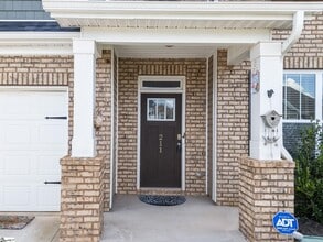 211 Pollyanna Dr in Greenville, SC - Building Photo - Building Photo