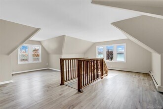 99 Wall St in Huntington, NY - Building Photo - Building Photo