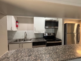 2010 Estrada Pkwy in Irving, TX - Building Photo