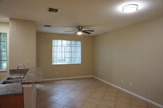 1108 Lucaya Dr in West Palm Beach, FL - Building Photo - Building Photo