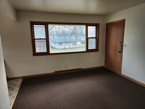10220 W Montana Ave in West Allis, WI - Building Photo - Building Photo