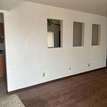 333 Mariana Cir in El Paso, TX - Building Photo - Building Photo