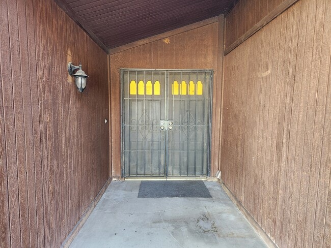 3501 Adanac Ct in Bakersfield, CA - Building Photo - Building Photo