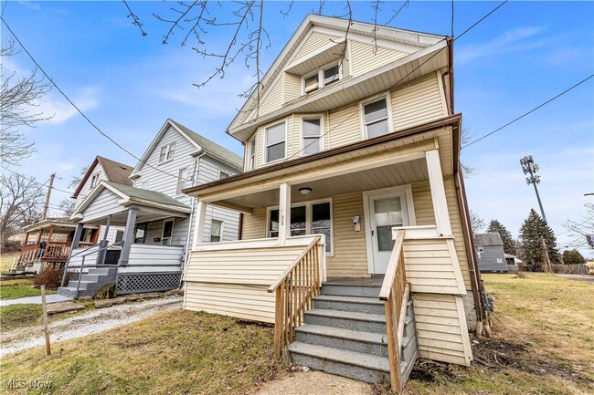 36 Cole Ave in Akron, OH - Building Photo - Building Photo
