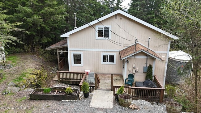 12399 Blackberry Ln in Ketchikan, AK - Building Photo - Building Photo