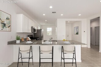 3048 E Riding Boot Wy in San Tan Valley, AZ - Building Photo - Building Photo