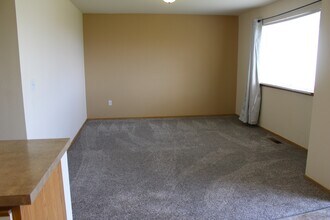 220 Antles Ave, Unit 103 in Wenatchee, WA - Building Photo - Building Photo