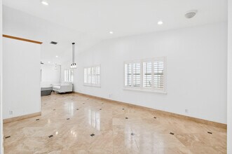 19 NW 44th Terrace in Deerfield Beach, FL - Building Photo - Building Photo