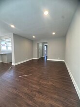 1321 E Johnson St, Unit 1 in Philadelphia, PA - Foto de edificio - Building Photo