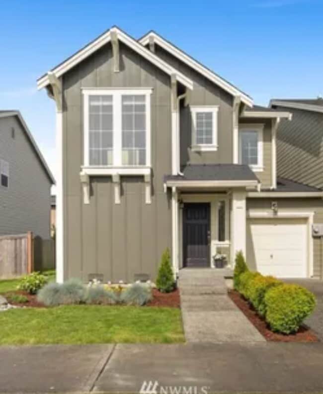 property at 14012 33rd Dr SE