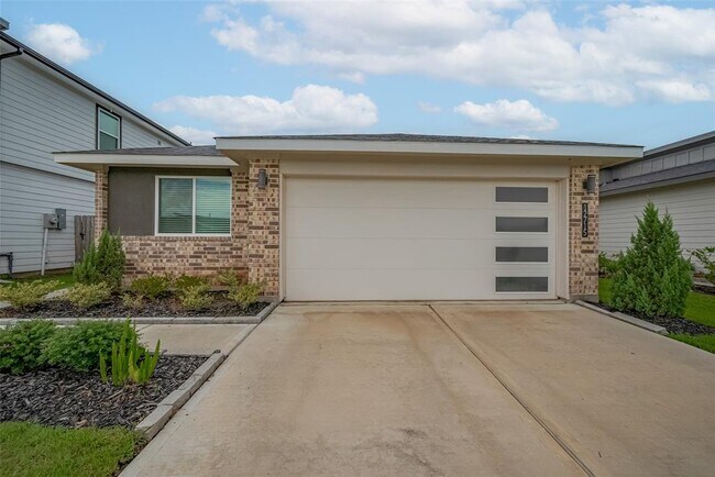 property at 12715 Basinghall Ln