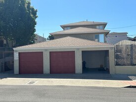 2709-2715 Broadway in San Diego, CA - Building Photo