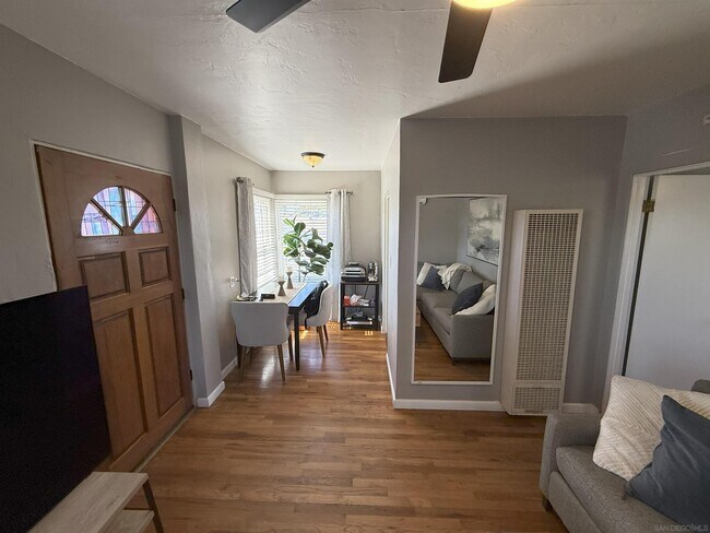 3078 Juniper St in San Diego, CA - Building Photo - Building Photo
