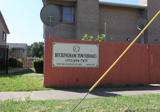 Buckingham Townhomes in Dallas, TX - Building Photo - Building Photo