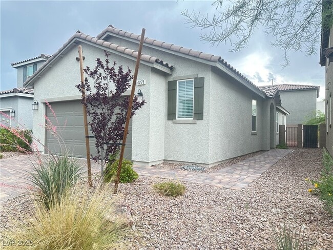 4275 TARLIM St in Las Vegas, NV - Foto de edificio - Building Photo