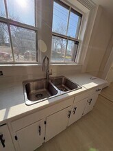 16 Prescott St in Yarmouth, NS - Building Photo - Building Photo