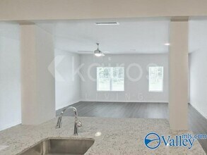 6118 Taramore Ln NW in Huntsville, AL - Building Photo - Building Photo