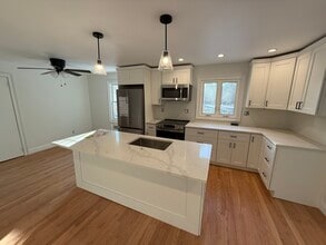 59 Applewood Rd in Branford, CT - Building Photo - Building Photo