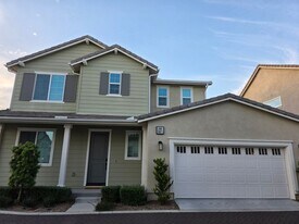 6949 Mallow Dr in Fontana, CA - Building Photo