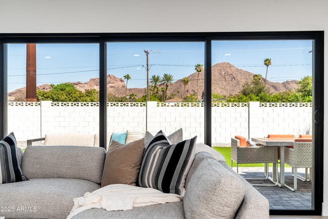 4464 E Campbell Ave in Phoenix, AZ - Building Photo - Building Photo