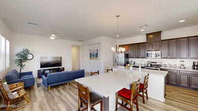 14870 W Encanto Blvd in Goodyear, AZ - Building Photo - Building Photo