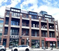 118 N Halsted St, Unit 2 in Chicago, IL - Foto de edificio - Building Photo