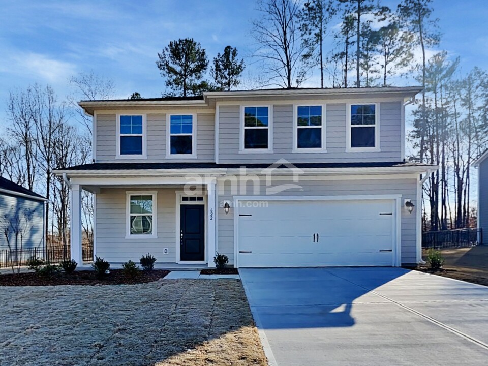 622 Rivermist Dr in Belmont, NC - Building Photo