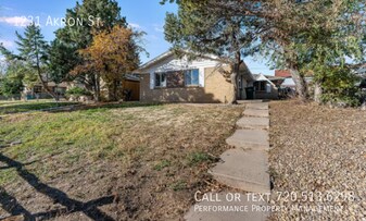 1231 Akron St in Aurora, CO - Building Photo