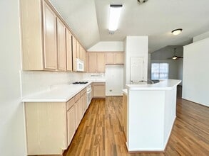 9711 Saddle Dr in Frisco, TX - Building Photo - Building Photo