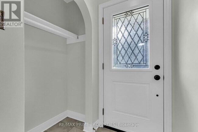 332 Acton St in Ottawa, ON - Building Photo - Building Photo