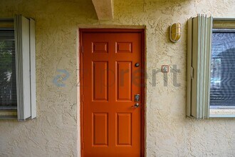 1250 Miami Rd in Fort Lauderdale, FL - Building Photo - Building Photo