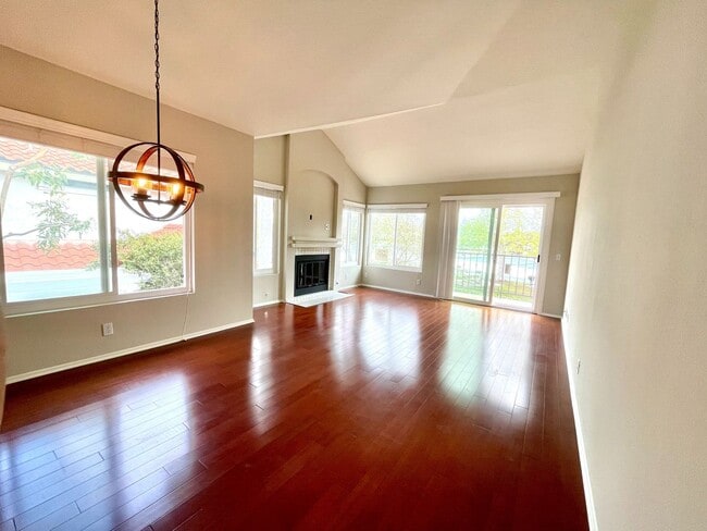 16 Pantano in Rancho Santa Margarita, CA - Building Photo - Building Photo