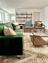 2004 Utica Pike in Jeffersonville, IN - Building Photo - Building Photo