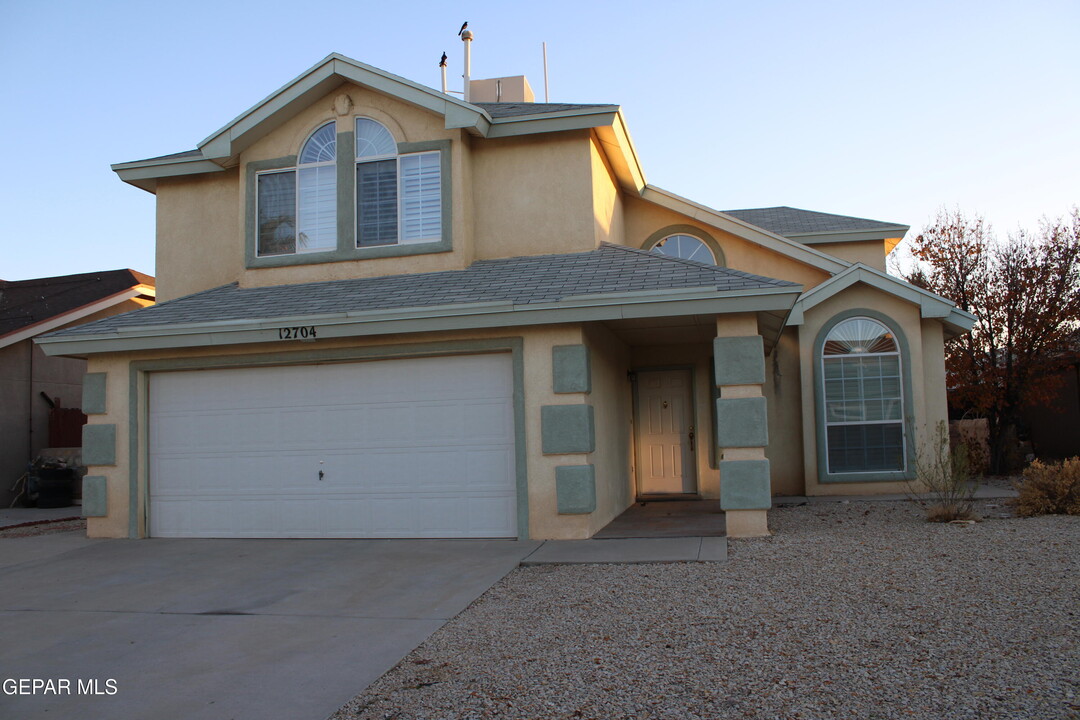 12704 Tierra Salas Dr in El Paso, TX - Building Photo