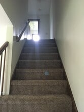 20 Rham Rd in Hebron, CT - Foto de edificio - Building Photo