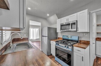 12508 Sobieski Ave in Cleveland, OH - Building Photo - Building Photo