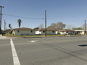 1685-1699 S Reservoir St in Pomona, CA - Building Photo - Building Photo