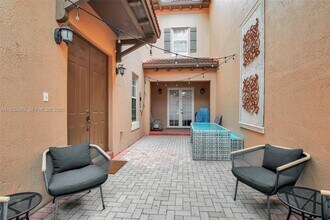 501 SW 146th Terrace in Pembroke Pines, FL - Building Photo - Building Photo