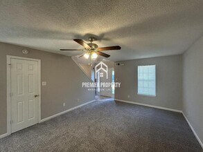 7699 Ivy Bend Cove in Memphis, TN - Building Photo - Building Photo