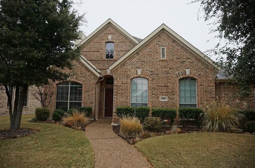 935 Panther Ln in Allen, TX - Building Photo
