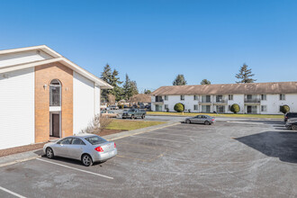 Sundancer Apartment in Auburn, WA - Foto de edificio - Building Photo