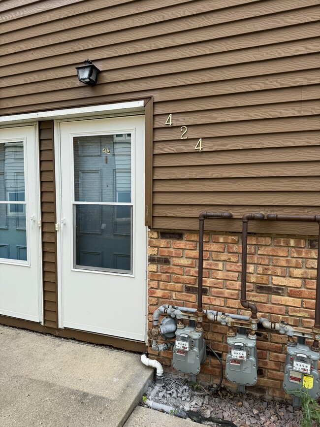 422 Commodore Dr, Unit 426 in Mankato, MN - Building Photo - Building Photo