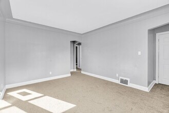 9813 Nottingham Rd in Detroit, MI - Building Photo - Building Photo