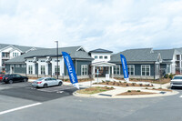 Advenir at Varina Oaks in Fuquay Varina, NC - Building Photo - Building Photo