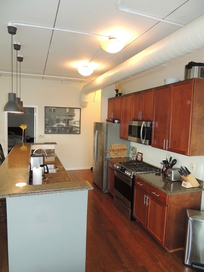 3670 Woodward Ave in Detroit, MI - Building Photo - Building Photo