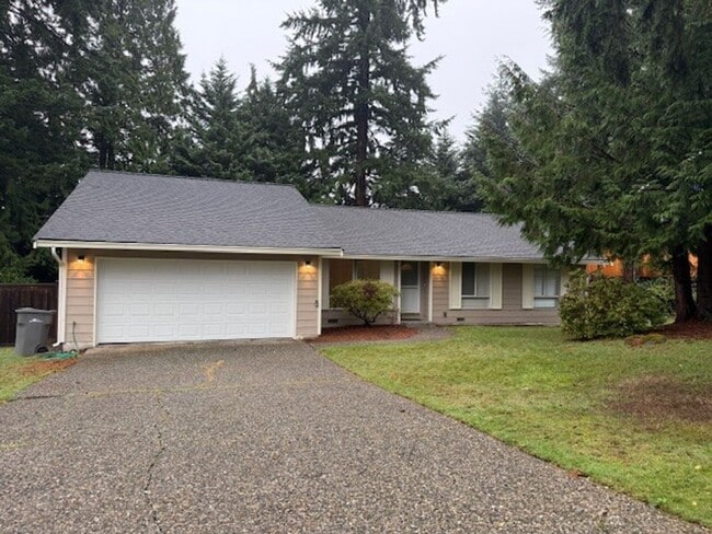 property at 10942 167th Ave NE